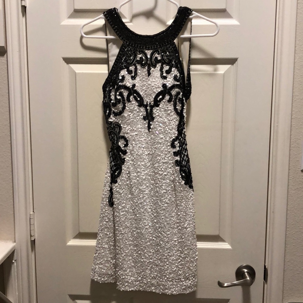 Cocktail/ prom dress!